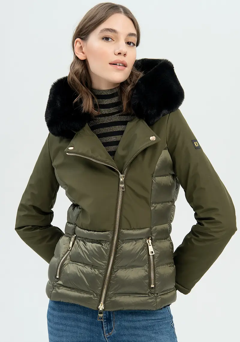 Giacca slim imbottita in nylon