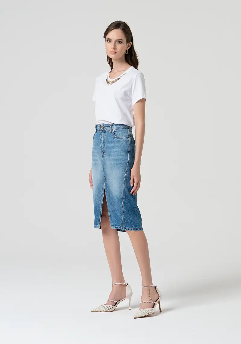 Gonna regular midi in denim con lavaggio medio miniatura 2