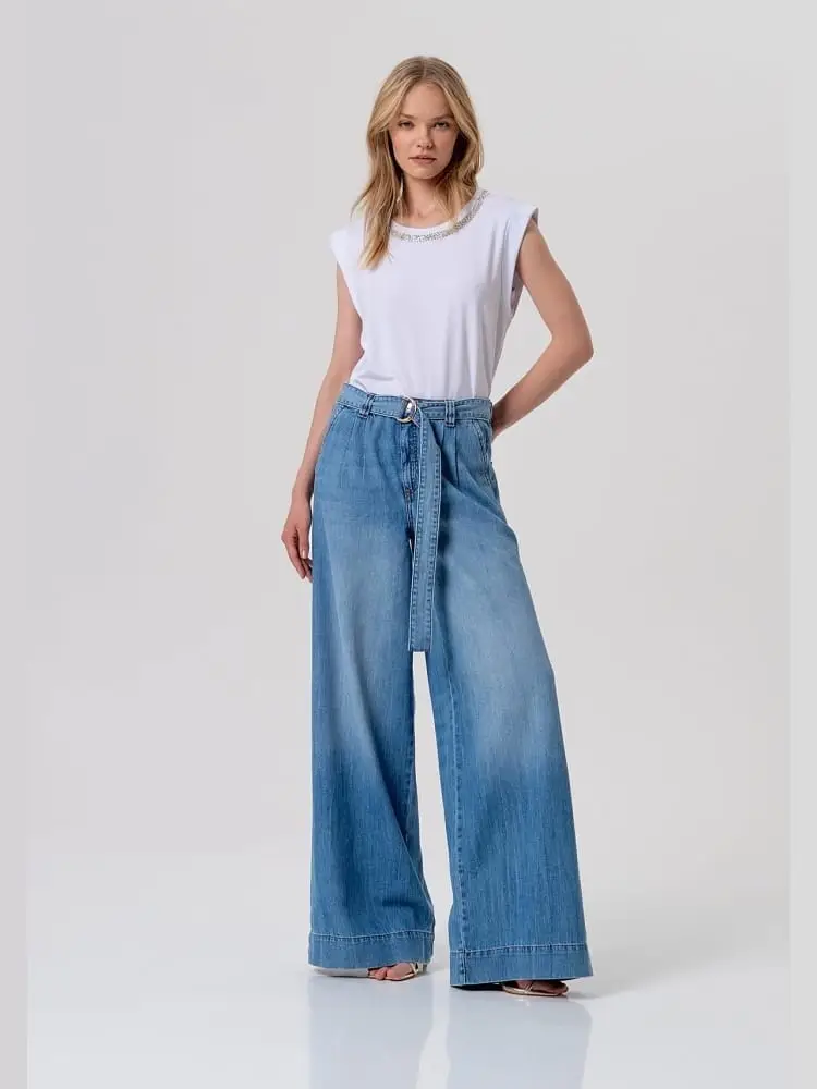 jeans flare a palazzo in denim con lavaggio medio chiaro