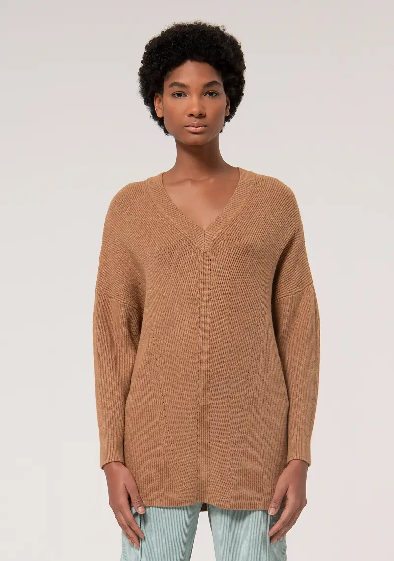 Fracomina Maglia over a coste color cammello