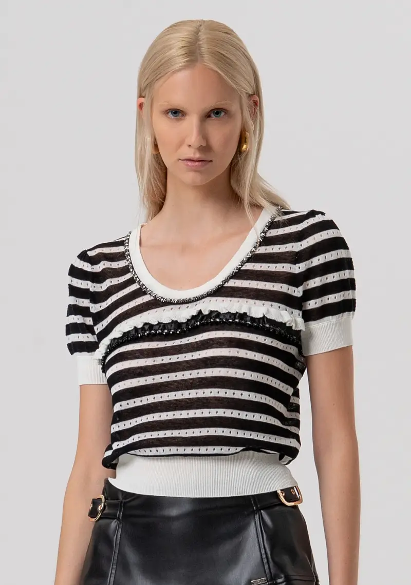 Maglia slim traforata a righe