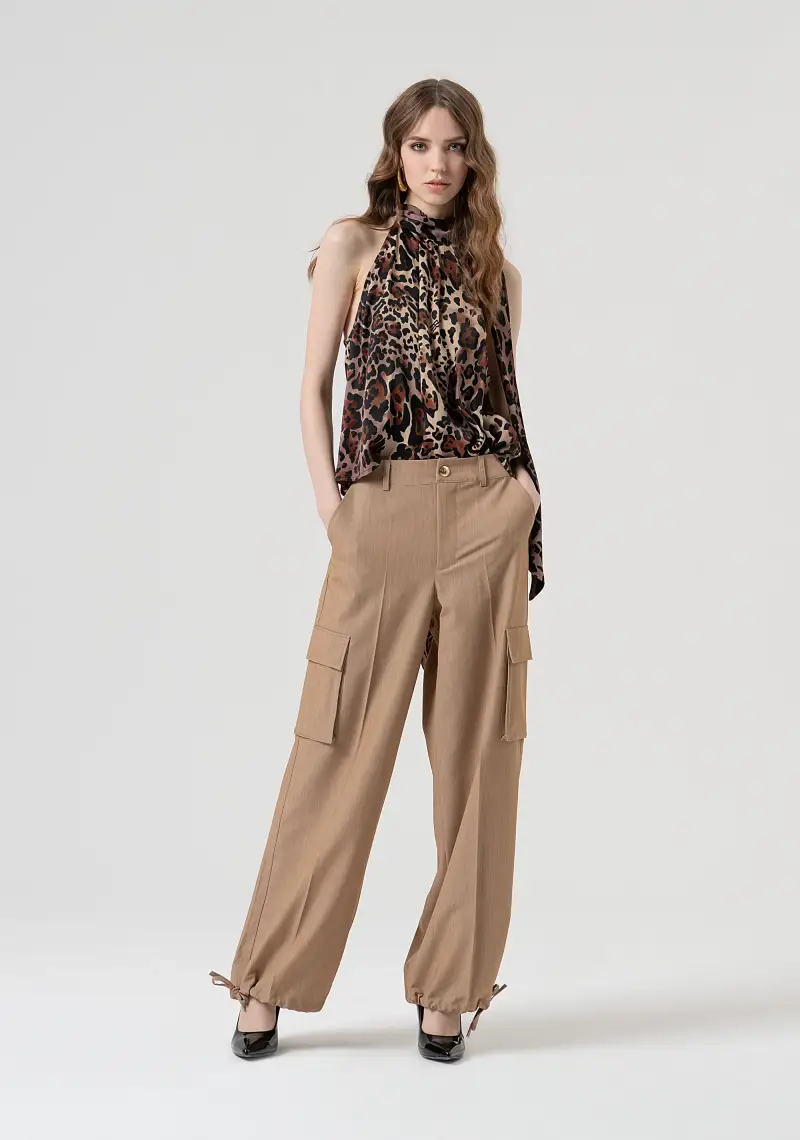 Pantalone cargo con vita regolare