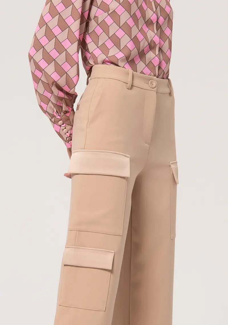 Pantalone cargo in tessuto tecnico miniatura 2