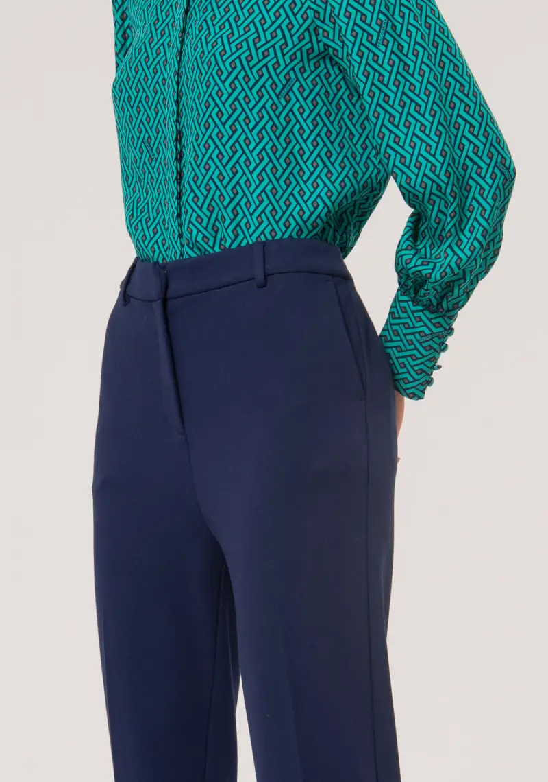 Pantalone chino slim in tessuto stretch miniatura 2