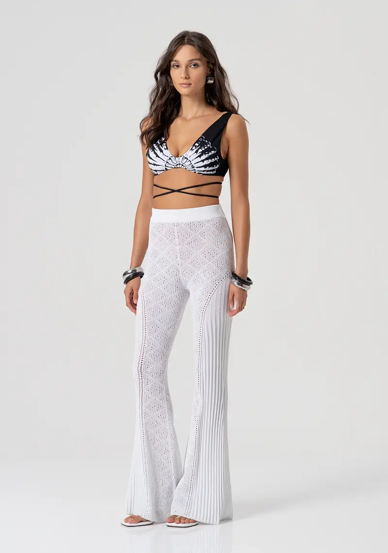 Fracomina Pantalone flare bianco in maglia con inserto plissettato