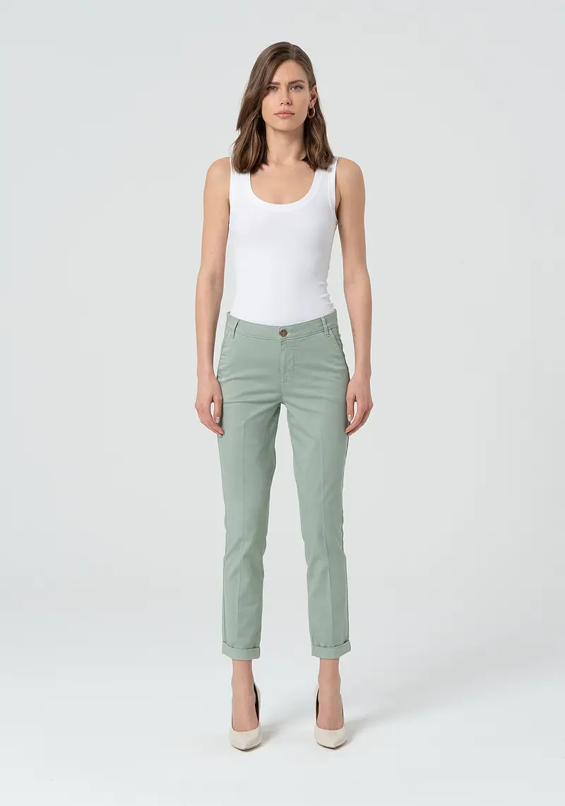 Pantalone regular in raso