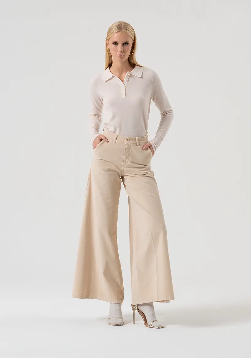 Pantalone super flare in velluto 1000 righe