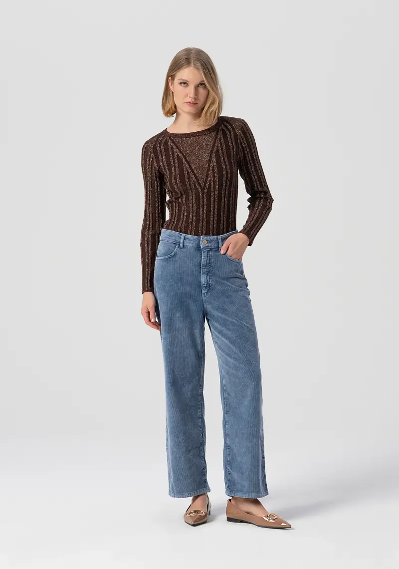 Pantaloni carrot in velluto