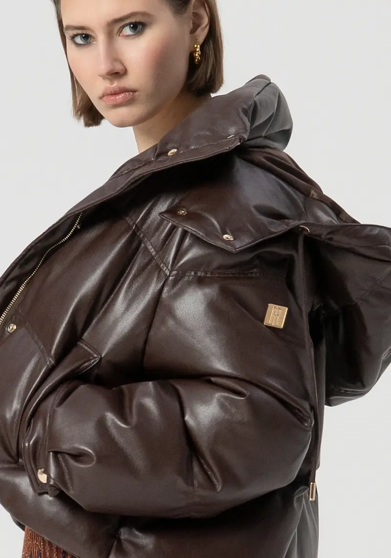 Piumino cropped con cappuccio miniatura 2