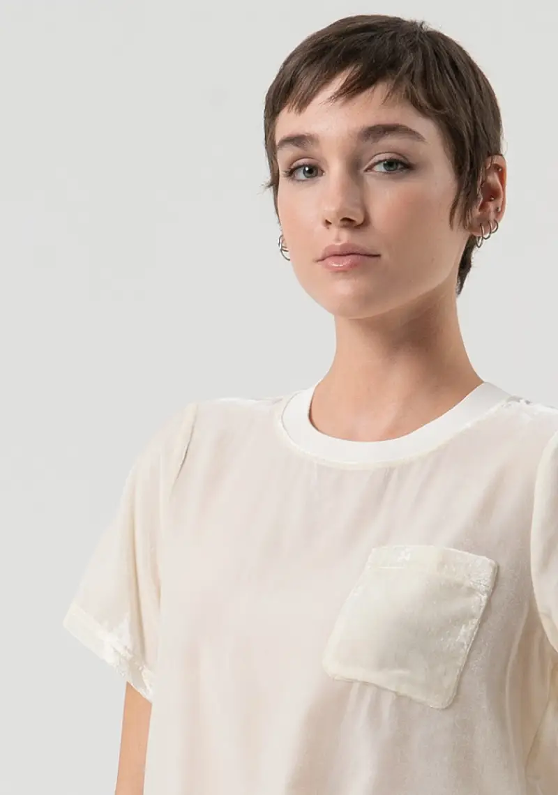 T-shirt loose fit con seta miniatura 2