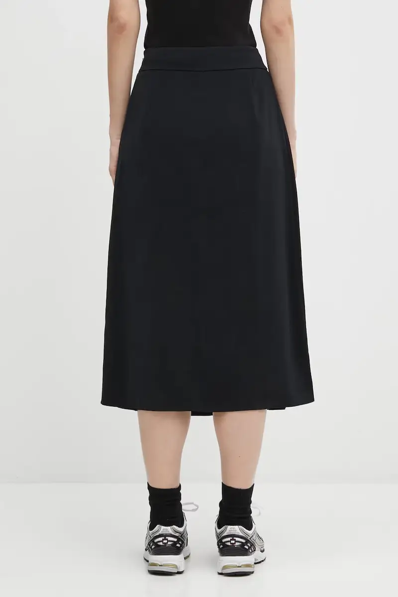 gonna colore nero E1106 miniatura 3