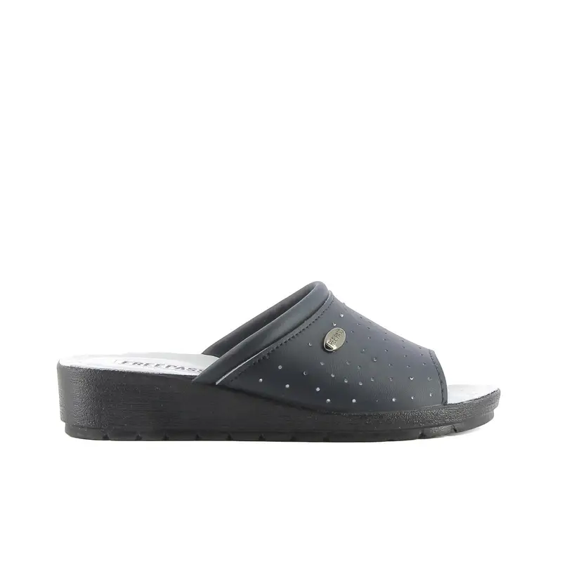 Ciabatte blu sanitarie spuntate