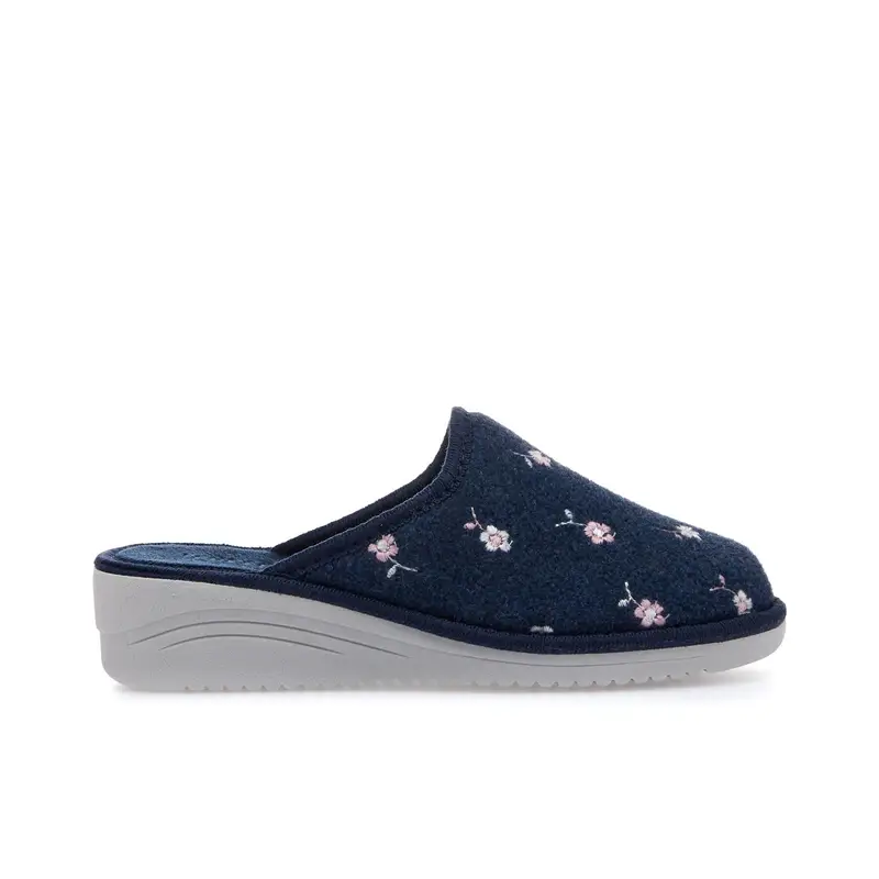 Ciabatte da casa blu con fiori