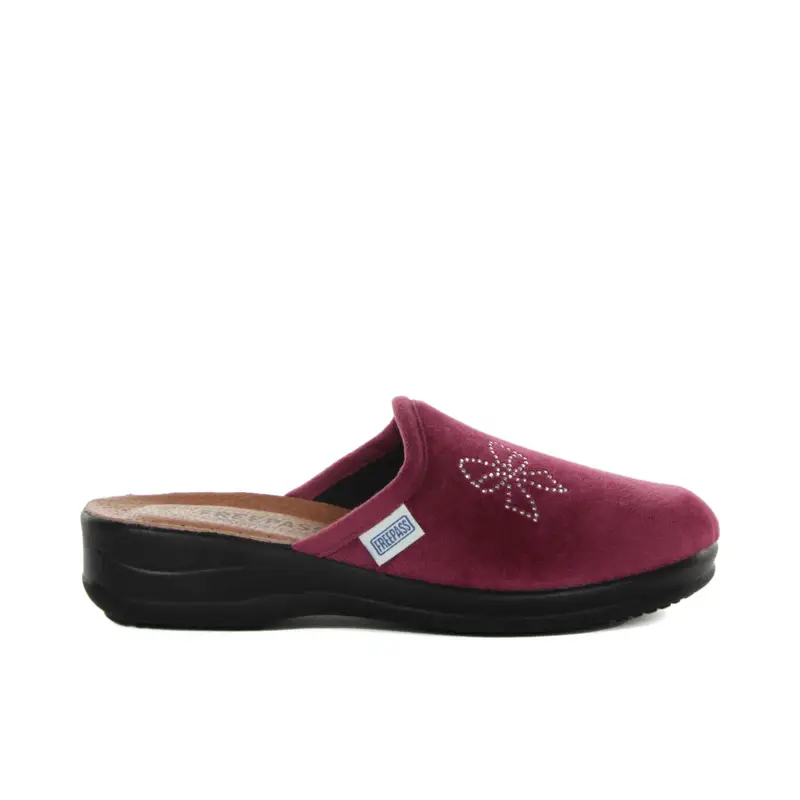 Ciabatte rosse da casa con fiore