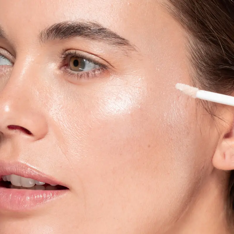 Incarnato Iridescent Glow Highlighter White Cloud - Illuminante viso miniatura 2