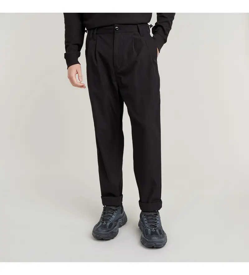 per uomo D25233-D517-6484 Pantaloni rilassati chino tecnici plissettati neri (27/30), Nero, Casual, Polister riciclato, Sostenibile