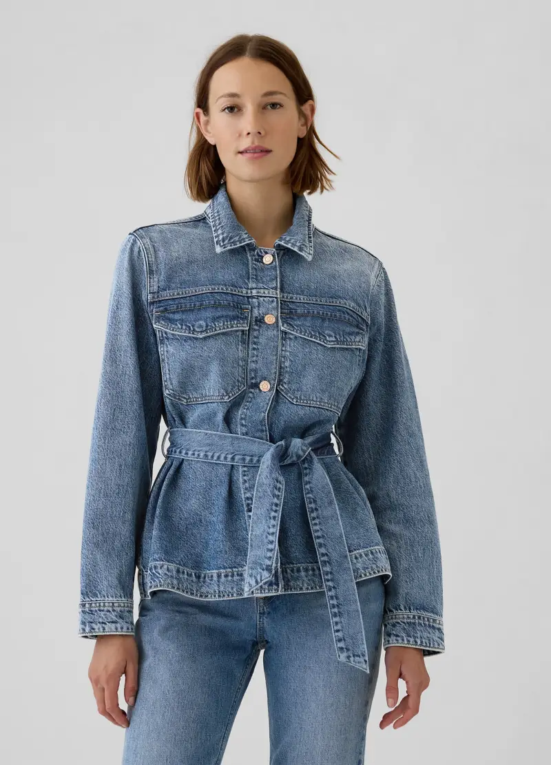 Giacca corta in denim con cintura, , Lavaggio medio