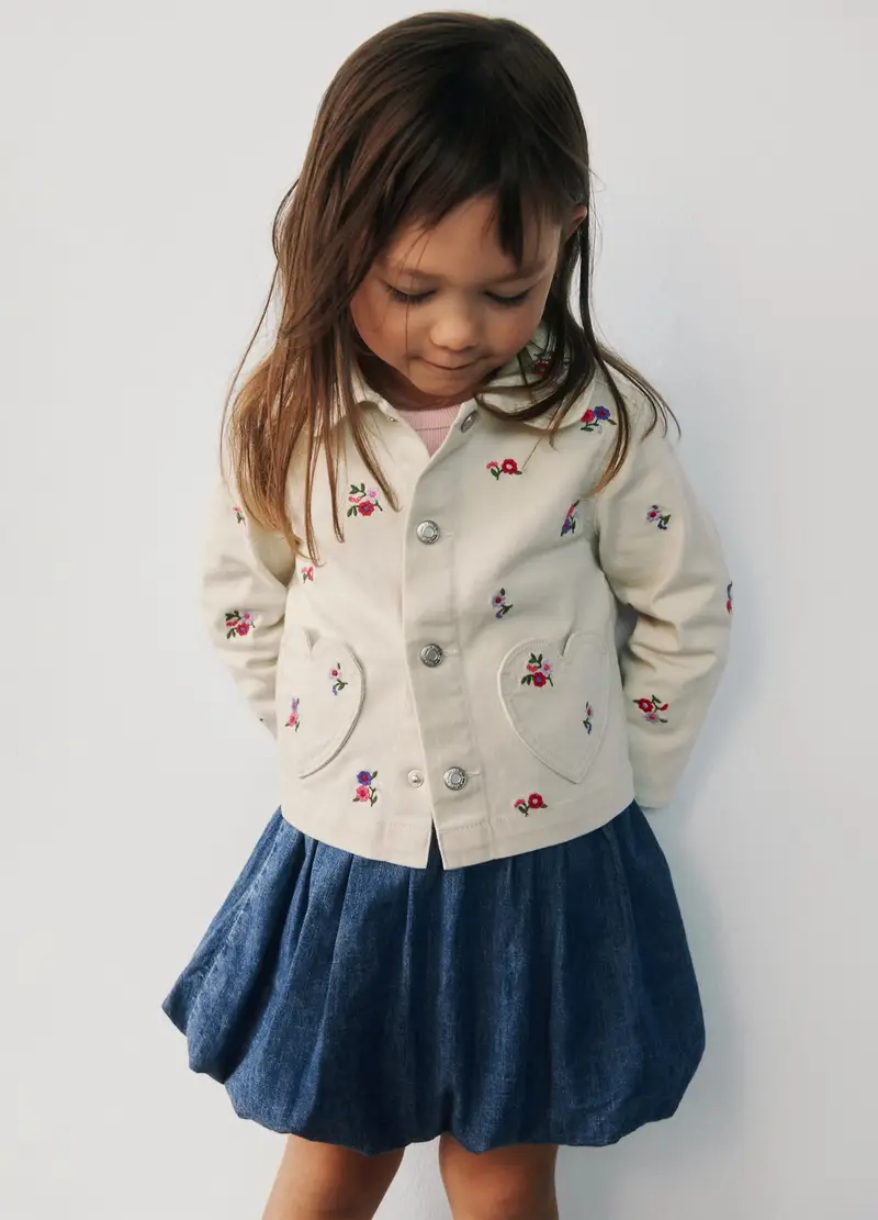 Giacca ricamata con tasche a cuore, , Beige