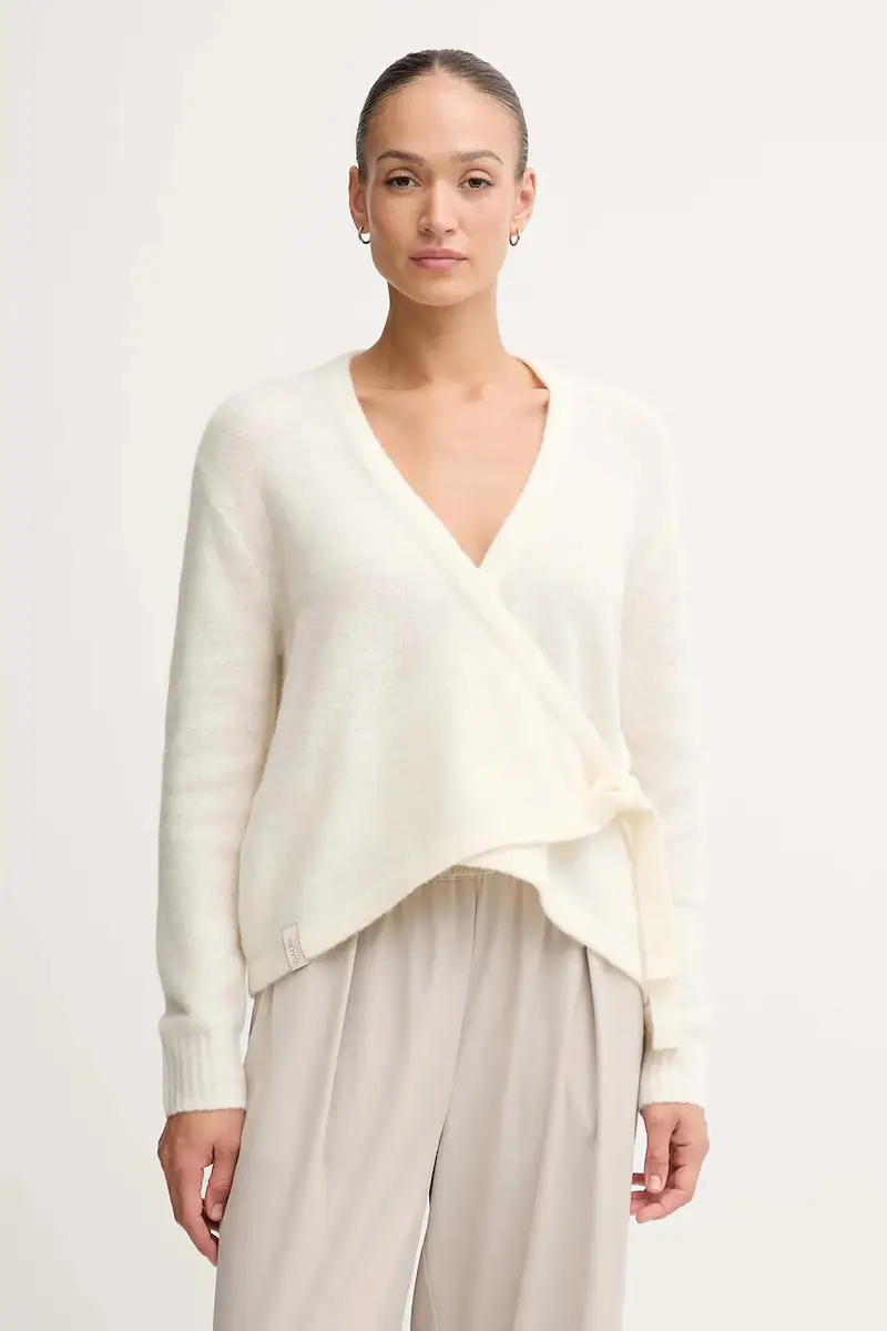 cardigan con lana colore beige 521FD53010