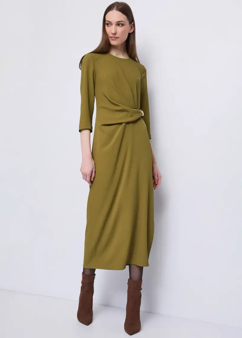 Fashion Abito verde da donna con dettaglio gioiello