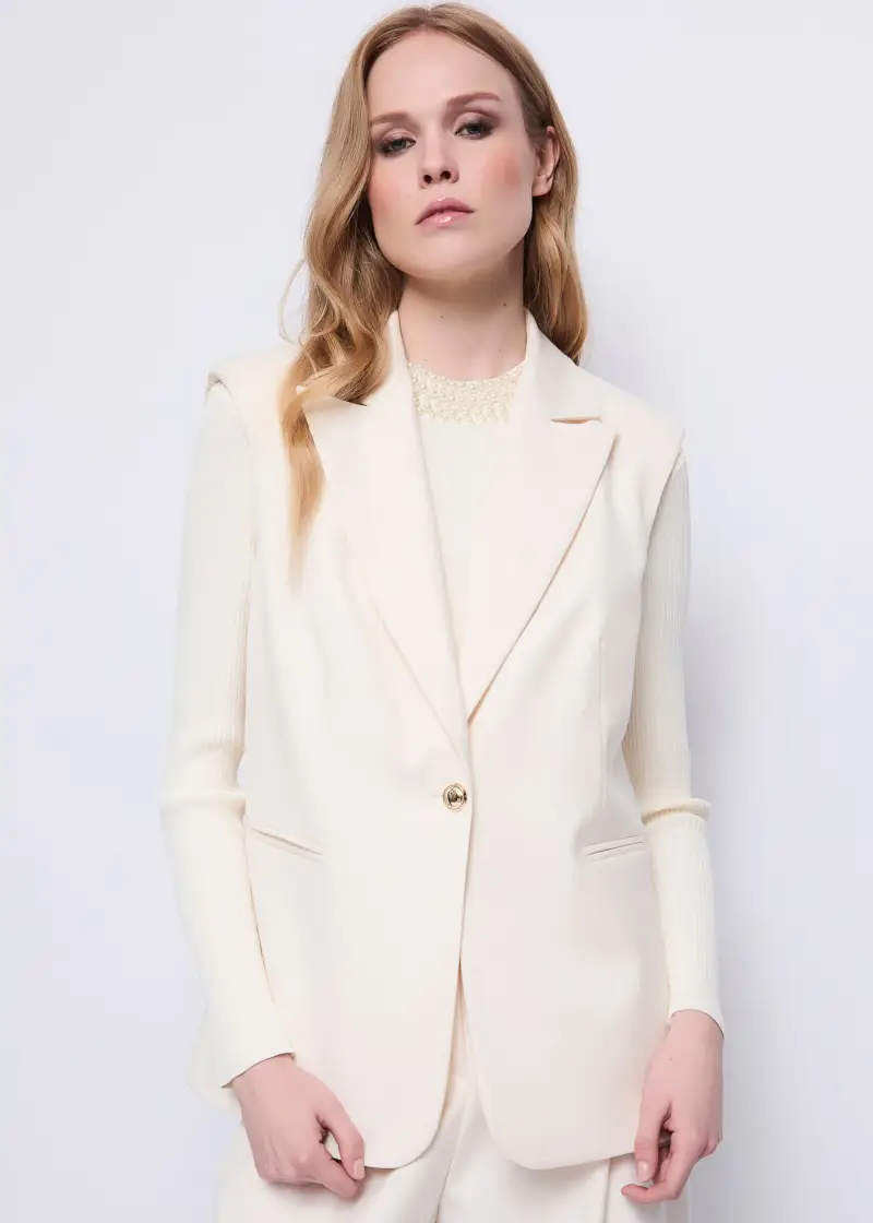 Fashion Gilet lungo da donna con bottone dorato Naturale