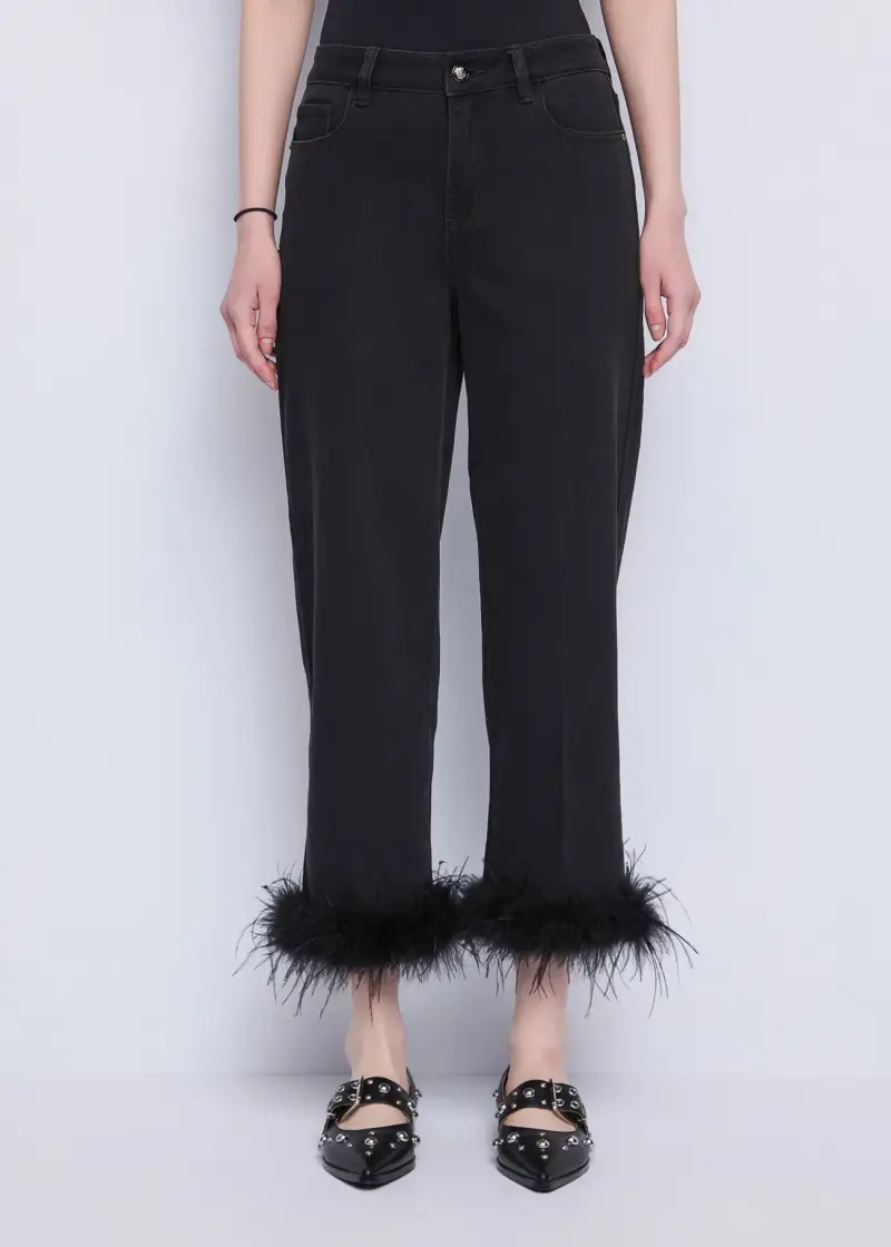 Fashion Jeans cropped da donna con piume Multicolore