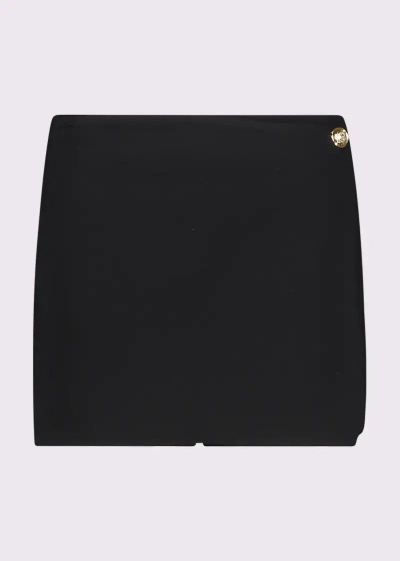 Fashion Shorts neri da donna con bottone gioiello Nero