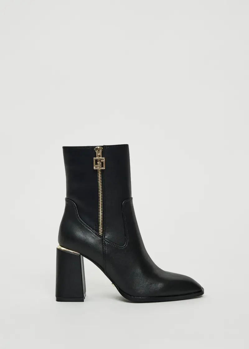 Fashion Stivaletti neri in pelle con zip Multicolore