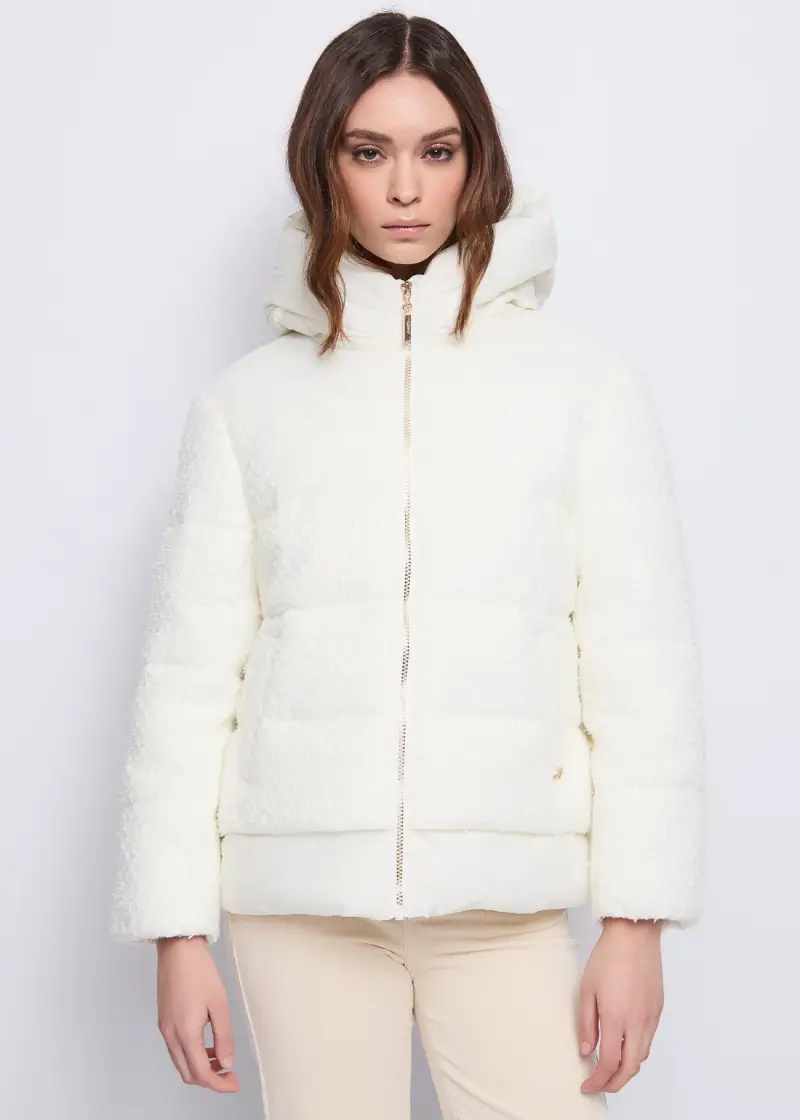 Jeans Piumino da donna trapuntato con cappuccio Bianco