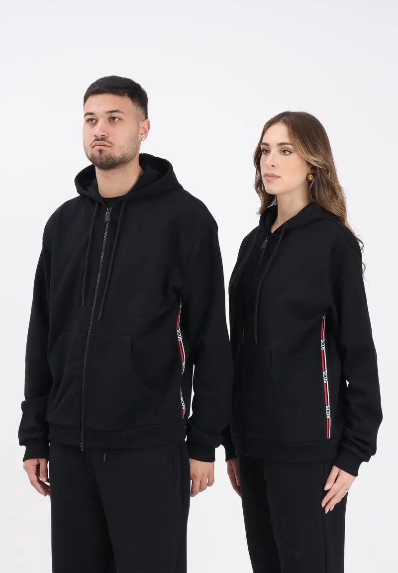 Felpa con zip nera per uomo e donna caratterizzata da nastri logati