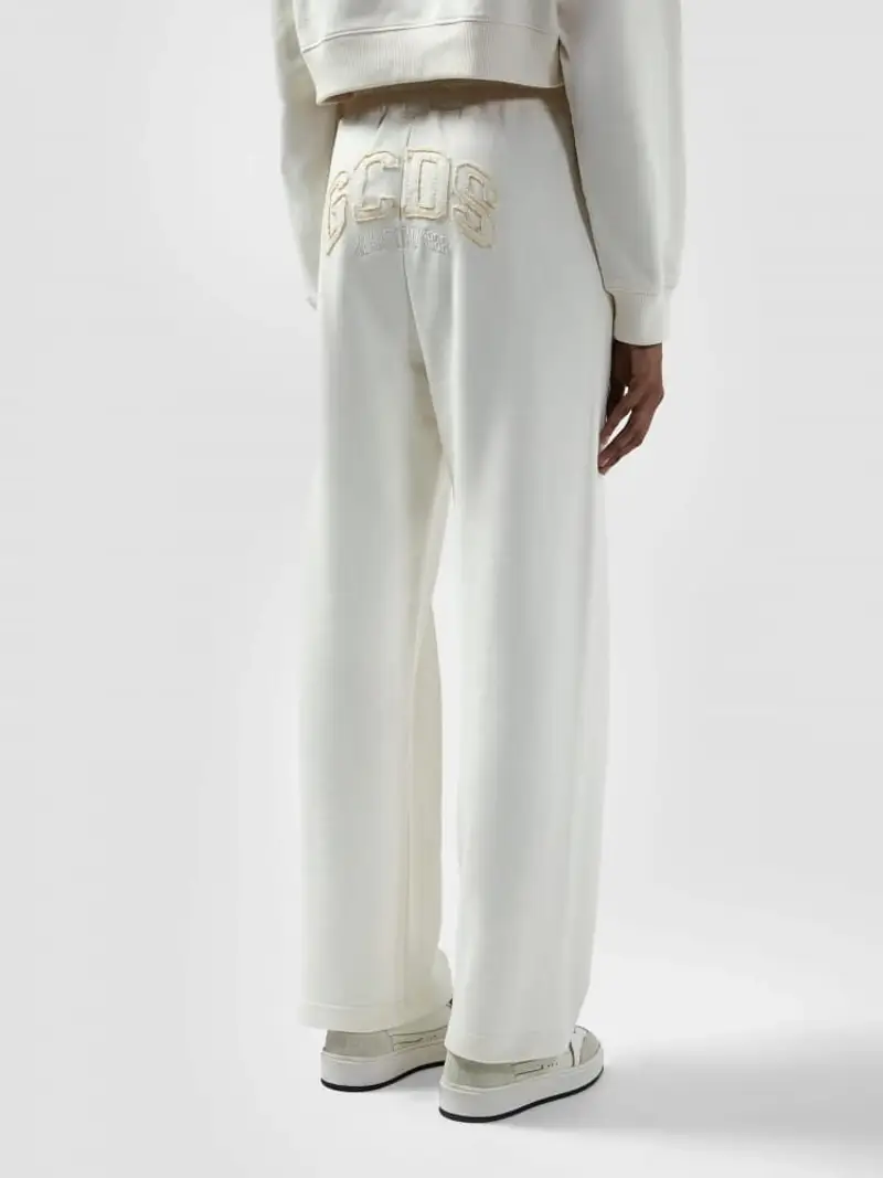 Gcds pantalone bianco donna tuta in cotone maxi logo sul retro miniatura 2
