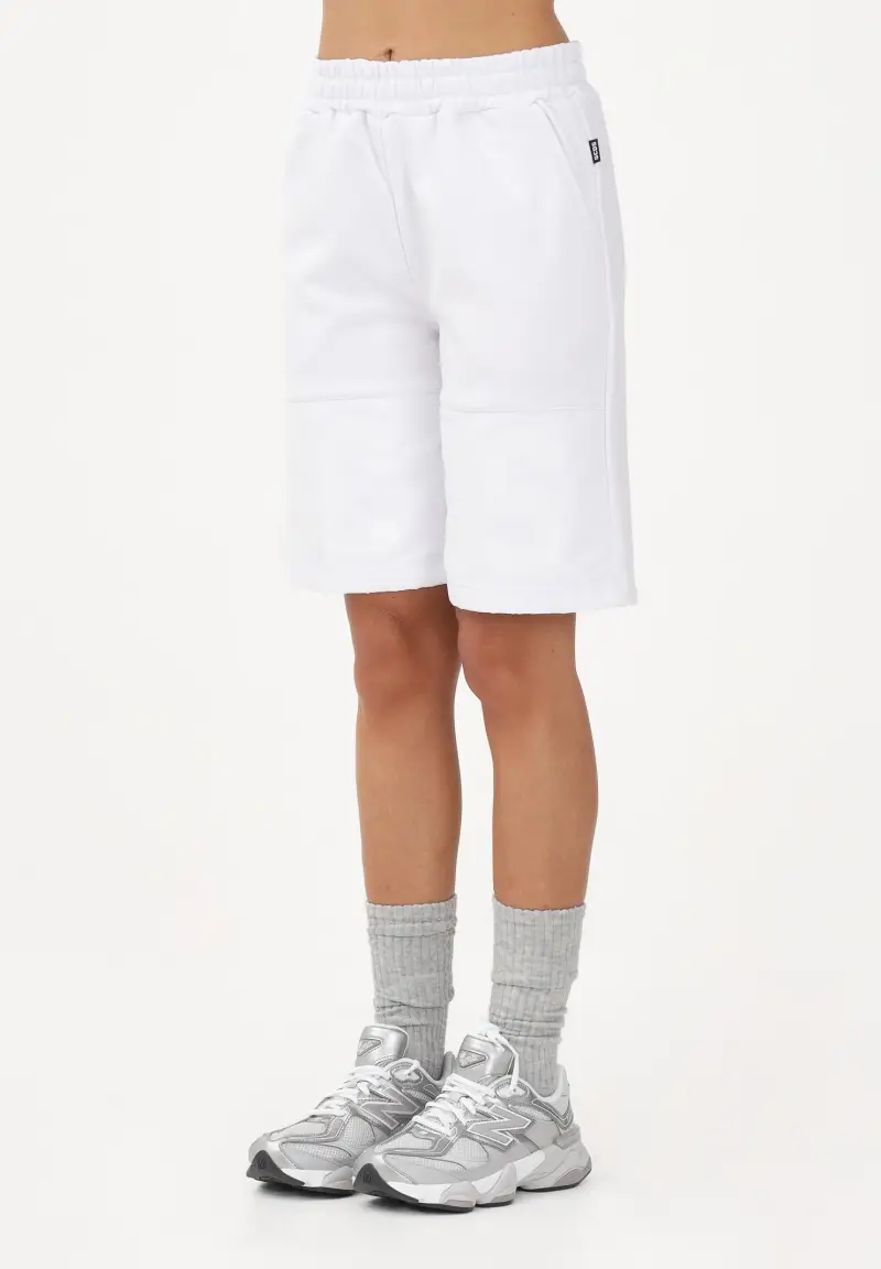 Shorts sportivo bianco per donna, ragazzi e bambini con logo