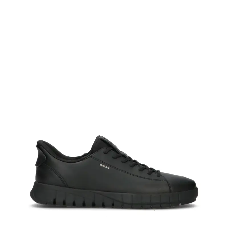 Sneaker uomo nera Vario