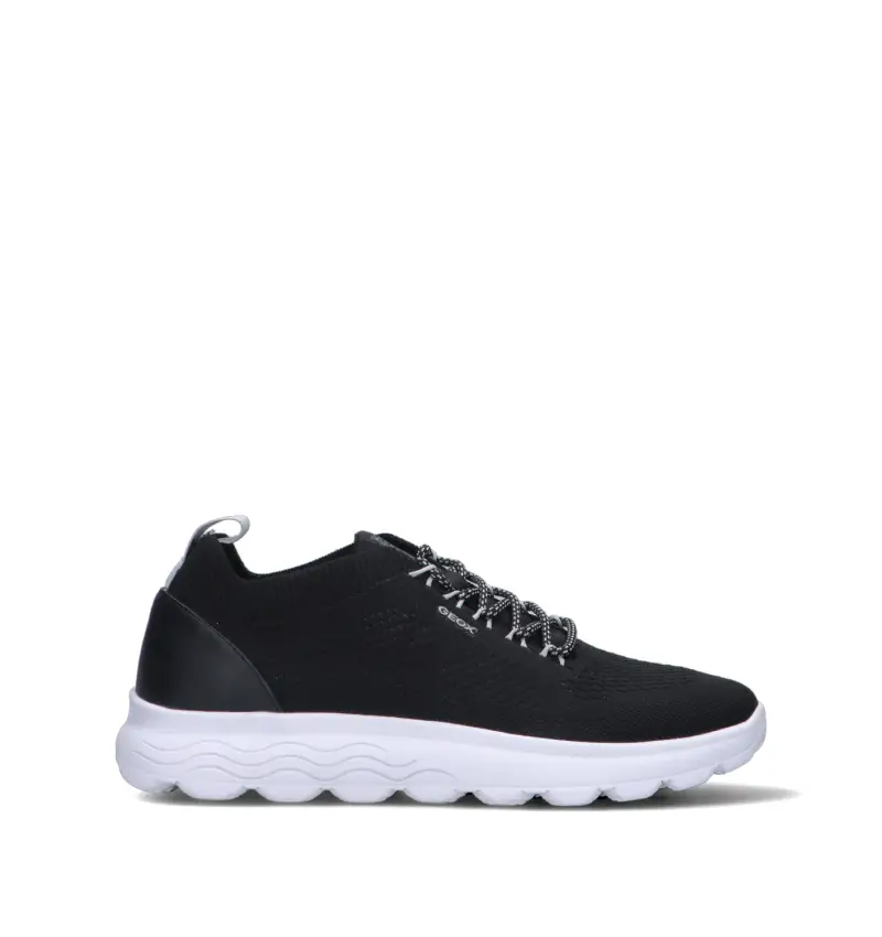 Sneaker uomo nera Vario