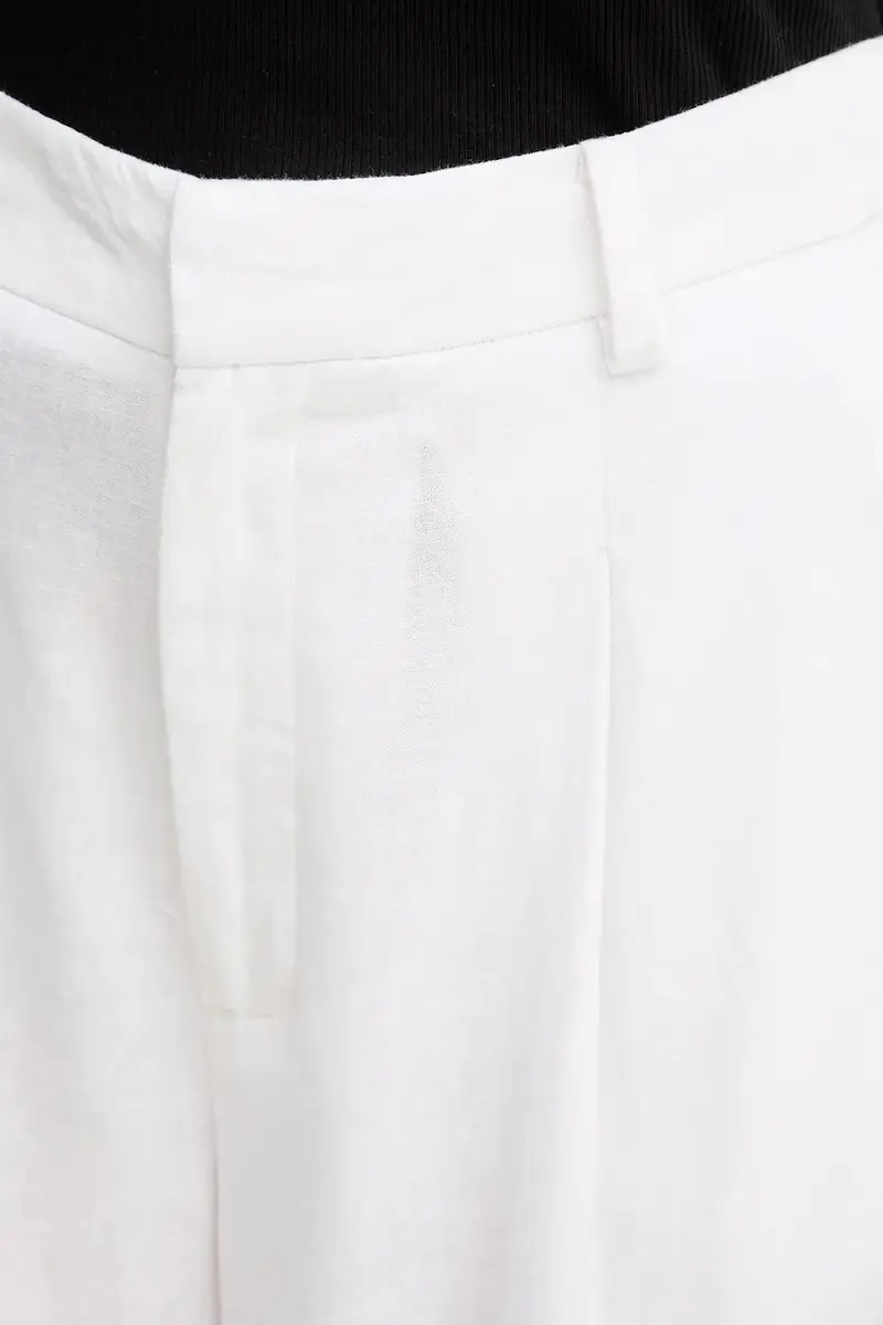 pantaloncini in lino misto donna colore bianco 10910281 miniatura 4