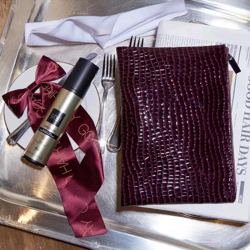 ghd Style ghd Style Gift Set Cherry Chic - Prodotti termo protettivi capelli, Elastici per capelli, Cofanetto per capelli miniatura 3