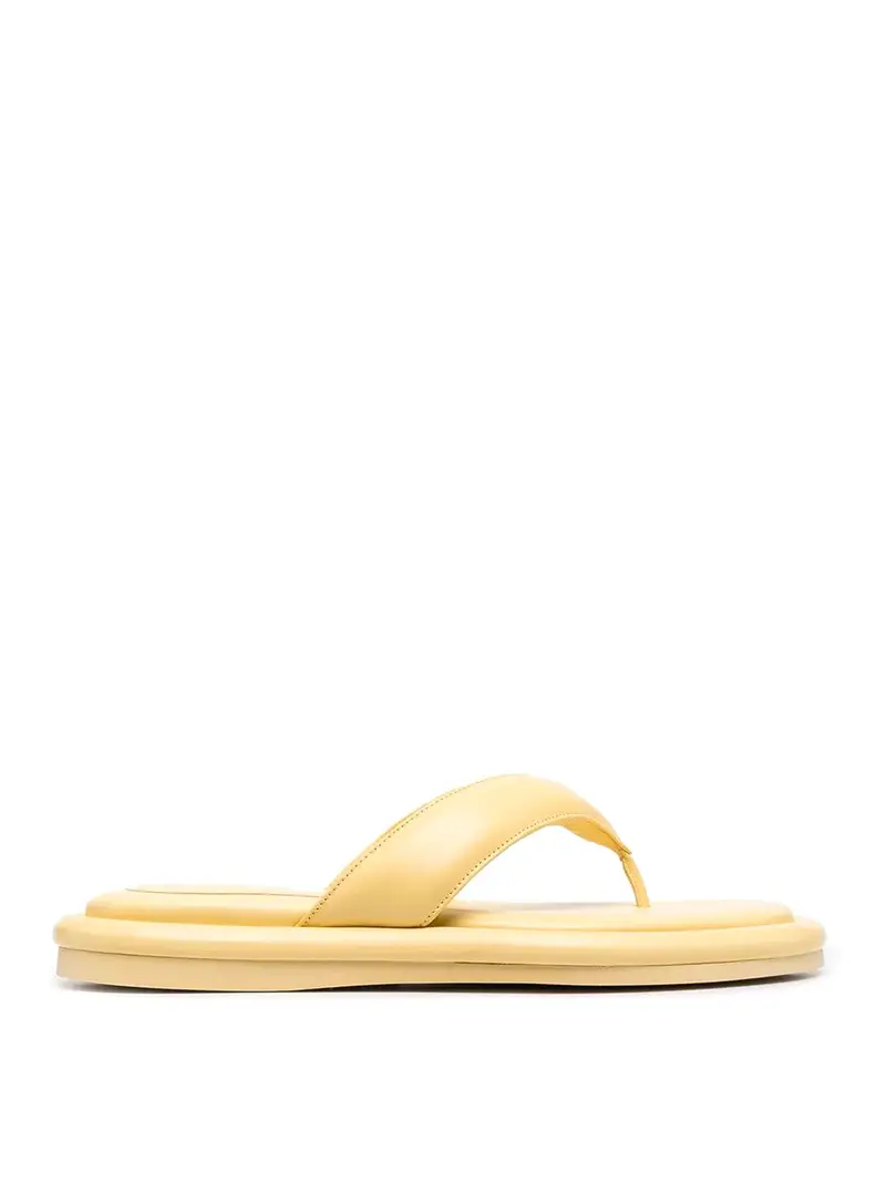 Pantofole infradito piatte e gonfie in pelle Crema