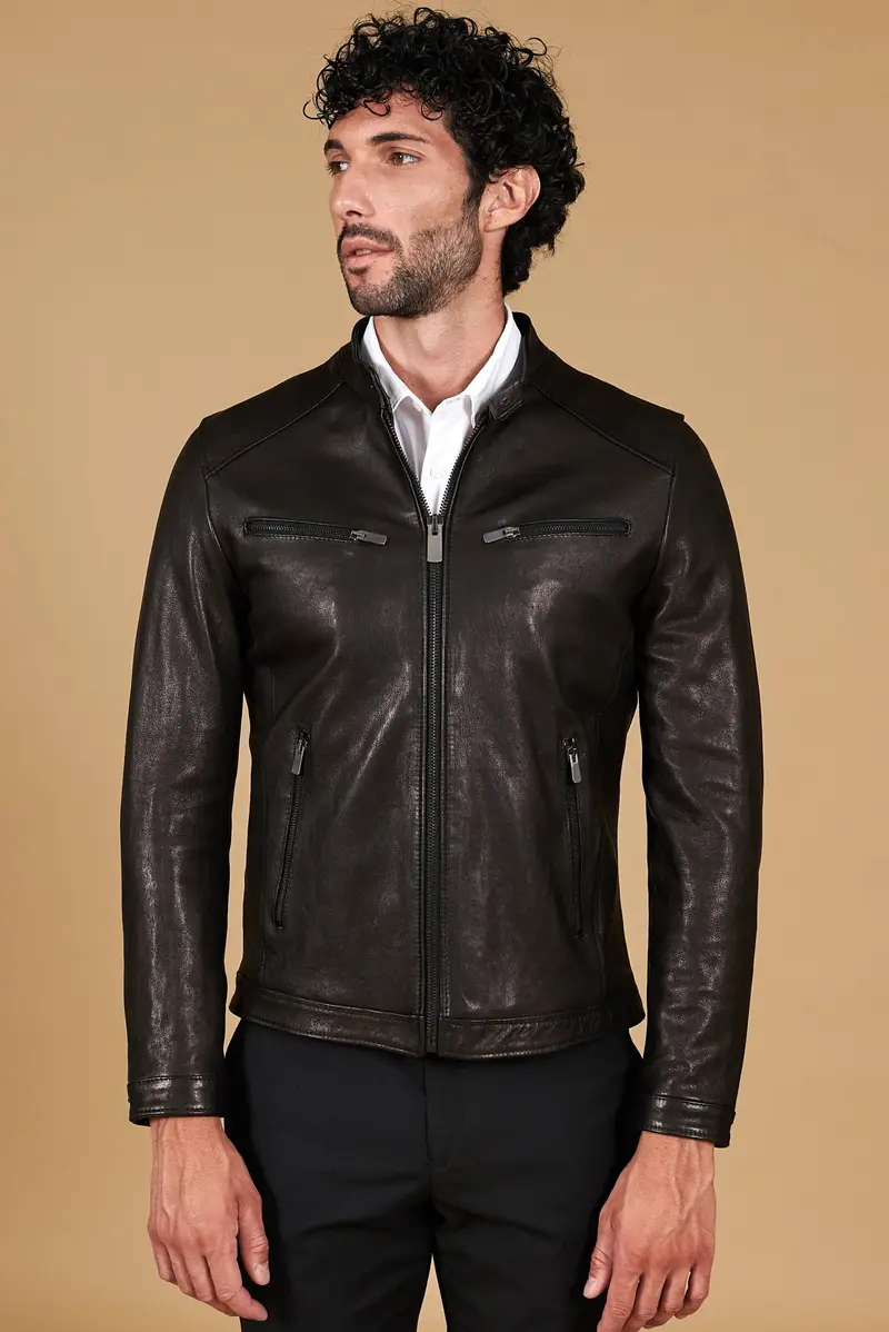 Giacca biker in pelle nera vegetale effetto lavato D'Arienzo, Seleziona Taglia 44, Colore Nero