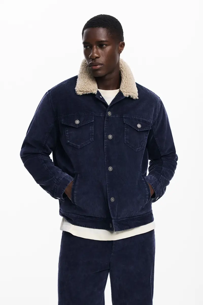 Giacca di velluto a coste con collo effetto montone