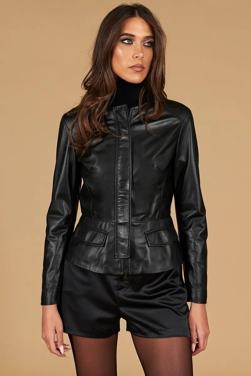 Giacchino in pelle nera effetto liscio con pattina D'Arienzo, Seleziona Taglia S, Colore Nero