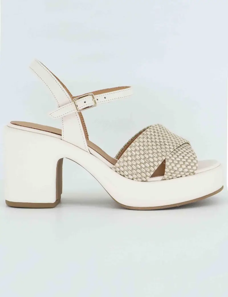 Sandali donna in pelle e tessuto off white con zeppa Donna 2150 1