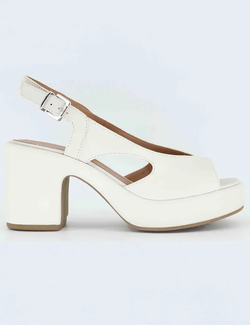 Sandali slingback donna in pelle off white con zeppa Donna 3020 4