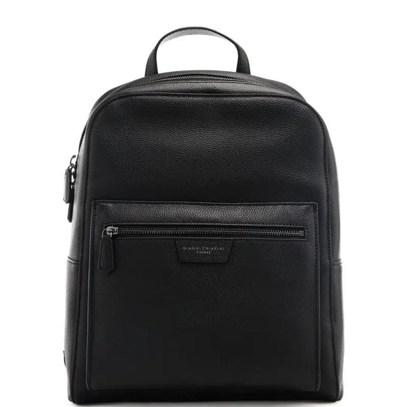 Gianni Chiarini zaino da uomo in vera pelle martellata con stampa a fuoco con logo lettering sul davanti nero