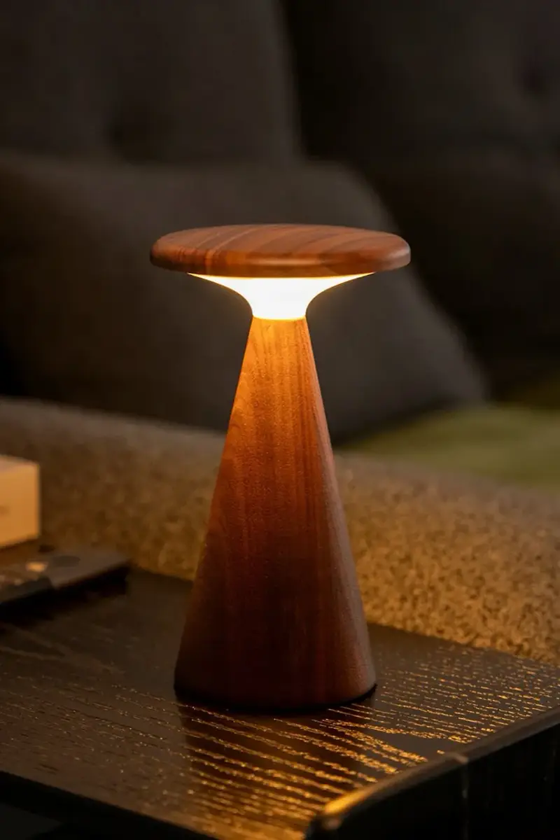 lampada da tavolo wireless a led Sylva Large 21 cm colore marrone