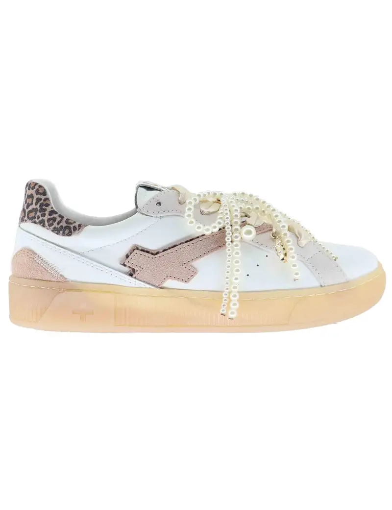 Gio + Sneakers donna in pelle bianca con charms Donna BLUE 100