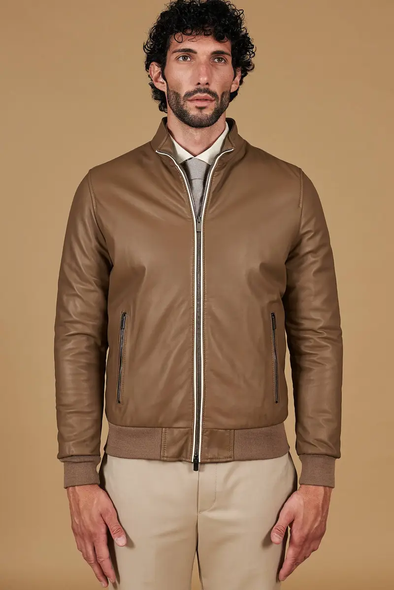 Giubbotto bomber in pelle color fango con profili a contrasto D'Arienzo, Seleziona Taglia 46, Colore Fango