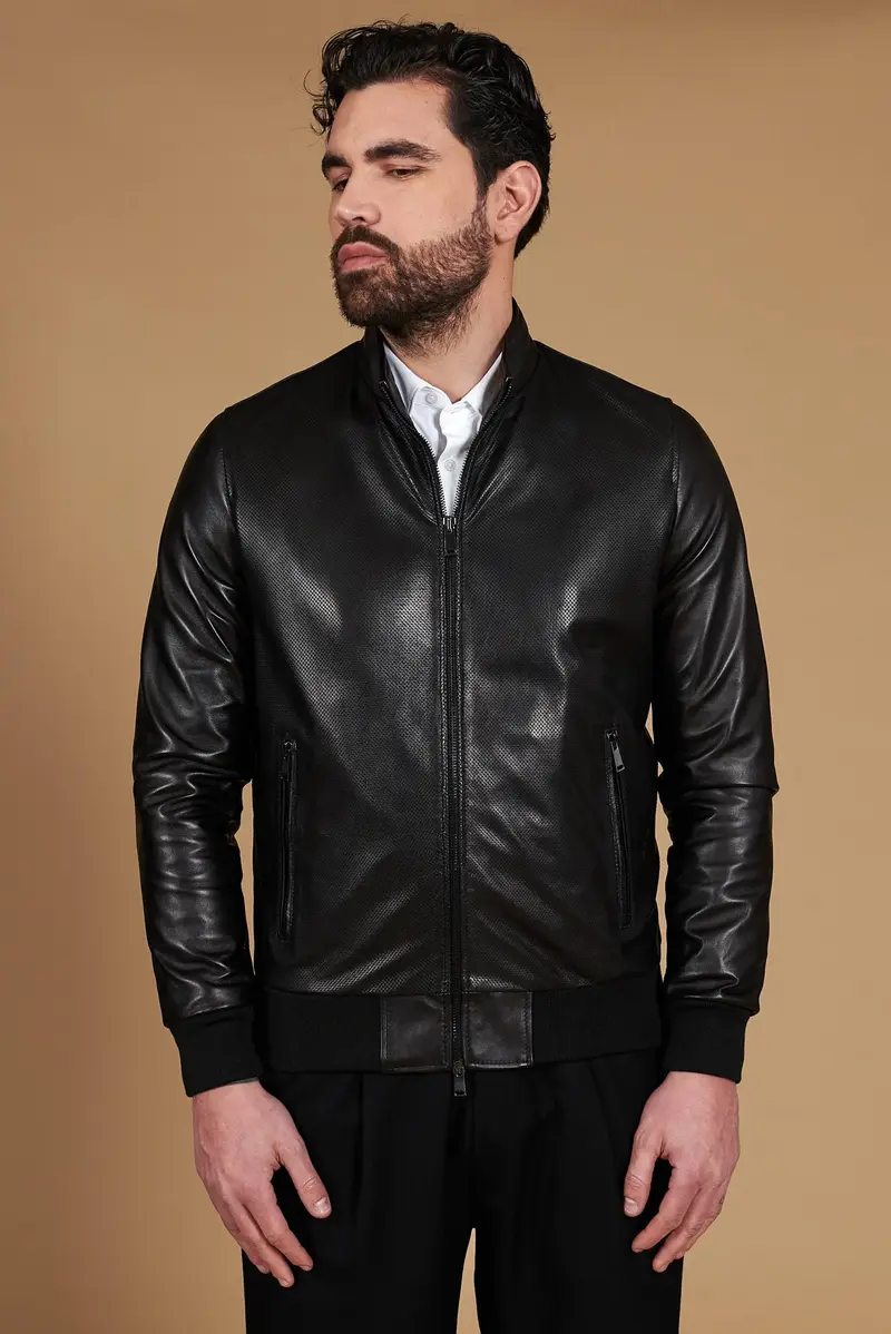 Giubbotto bomber in pelle traforata colore nero elastico a tono D'Arienzo, Seleziona Taglia 44, Colore Nero