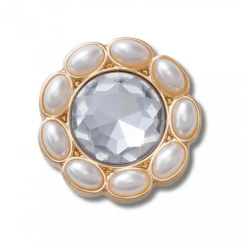 Gold three point chain