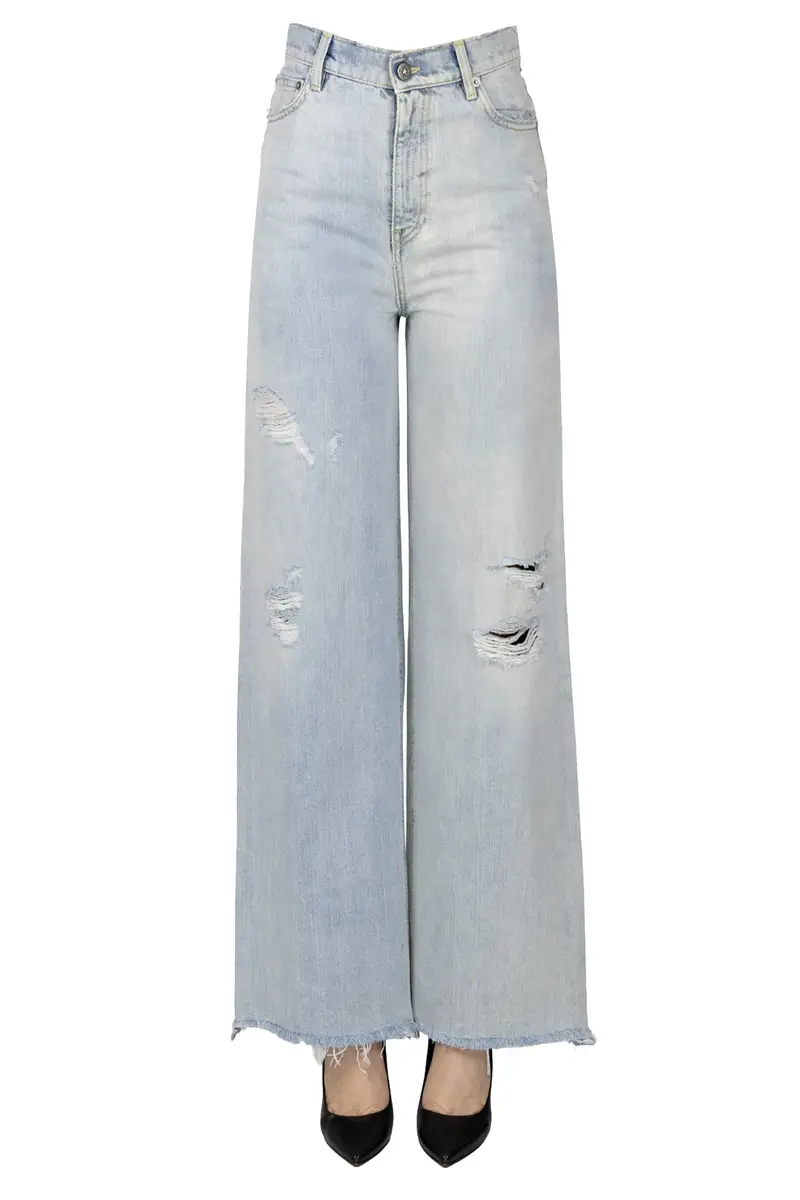 Jeans Melody boyfriend