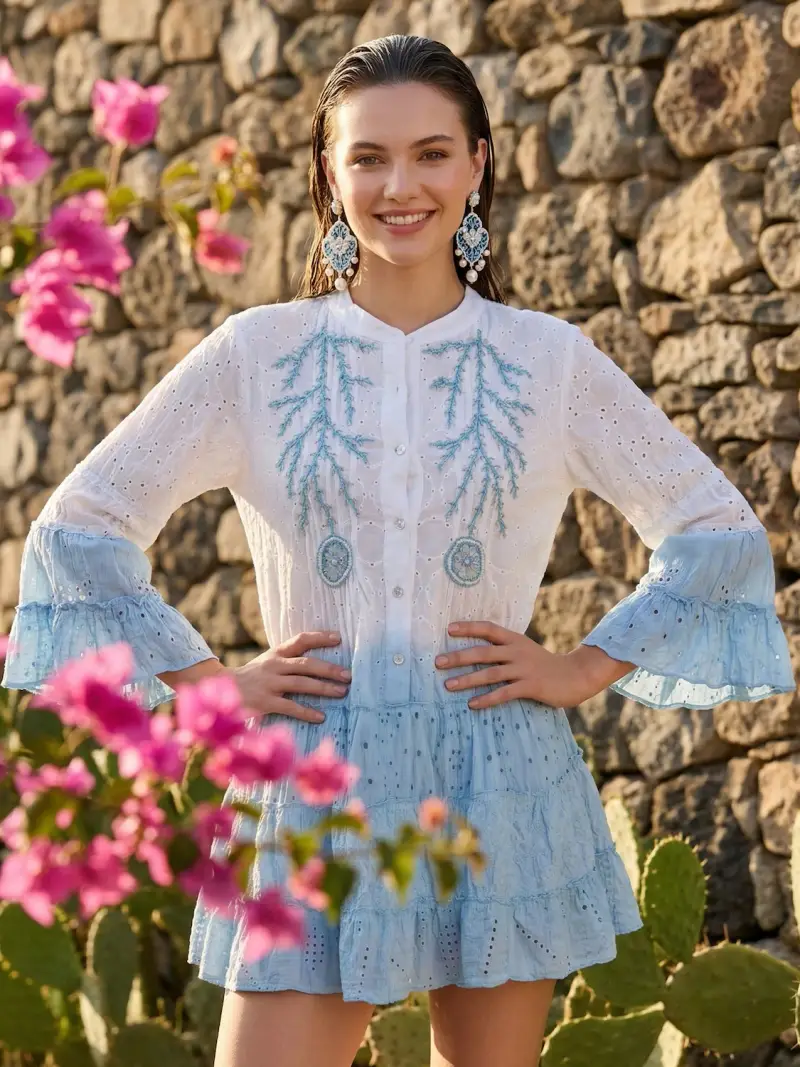 ABITO IN PIZZO SANGALLO CON RICAMI | Colore Azzurro |